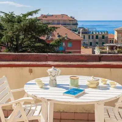 MATILDE HOME Top Floor