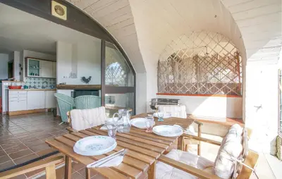 Cucina o angolo cottura di 3 Bedroom Nice Home In Tavarone