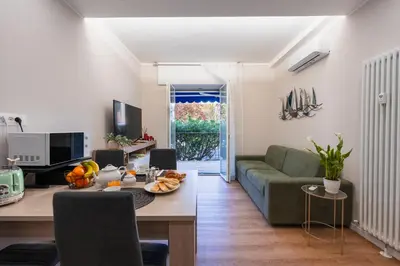 Area soggiorno di BG Apartments - Central and quiet one-bedroom flat