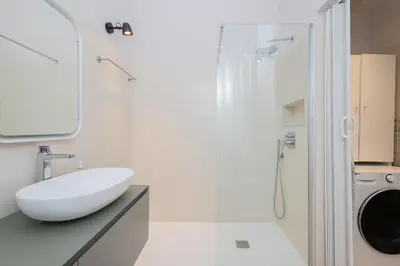 Bagno di La Dimora degli Artisti - Elegante appartamento con parcheggio privato