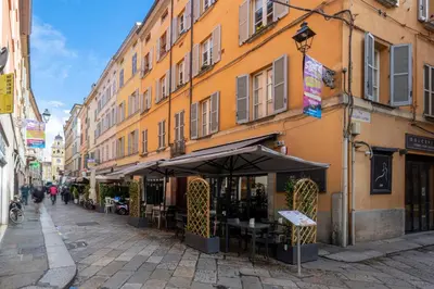 Il quartiere o una zona nella vicinanze dell'appartamento