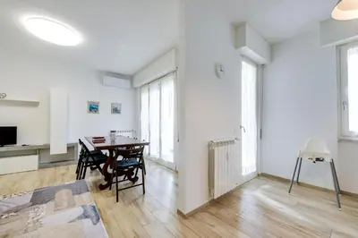 TV o dispositivi per l'intrattenimento presso 296 - Casa Il Rivanetto a Riva Trigoso, 300metri dal Mare e dalla Spiaggia