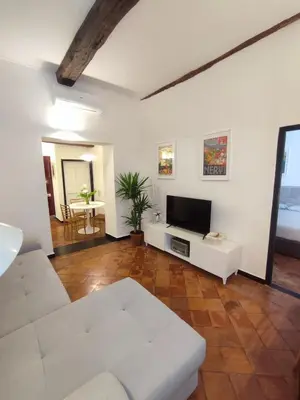 TV o dispositivi per l'intrattenimento presso Riviera 1683 - Centro storico e mare!