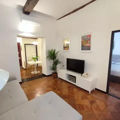 Riviera 1683 - Centro storico e mare!