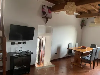 TV o dispositivi per l'intrattenimento presso Jolie Maison