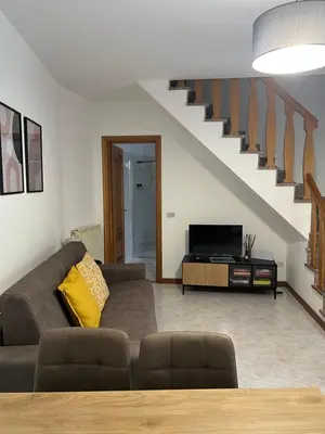 Area soggiorno di Ardesia apartment