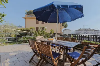 Balcone o terrazza di Dimora degli Agrumi - 200m dal Mare con Terrazzo