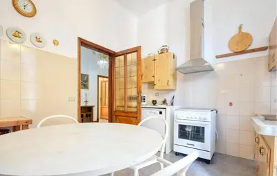 Cucina o angolo cottura di Pet Friendly Apartment In Chiavari