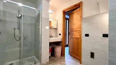 Bagno di PARMA Urzano Case Bosi