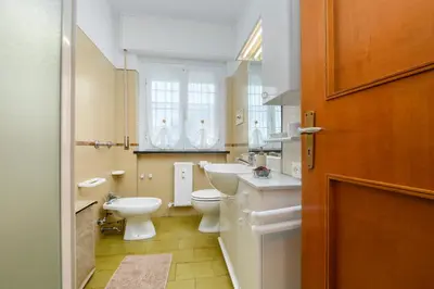 Bagno di 308 - Casa Paggi, 15 minuti a piedi dalla spiaggia di Riva Trigoso e 2chilometri dal centro di Sestri Levante
