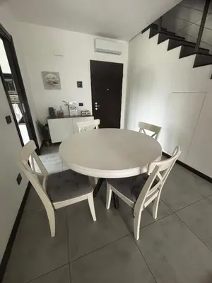 Cucina o angolo cottura di Modern Apartment with Balcony 2 Bedrooms & 2 Bathrooms near Cremona Fair