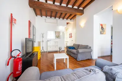 Cucina o angolo cottura di GuestHost - Central Shiny Apartment x3!