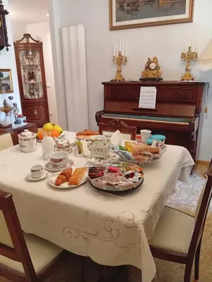 Cibo presso il bed & breakfast o nelle vicinanze