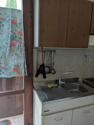 Cucina o angolo cottura di Casa Sole - Pernottamento accogliente a Castione Marchesi