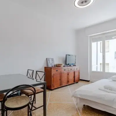 GuestHost - Brigh Apartment X5 in Riviera Ligure