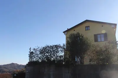 Paesaggio naturale nelle vicinanze della villa