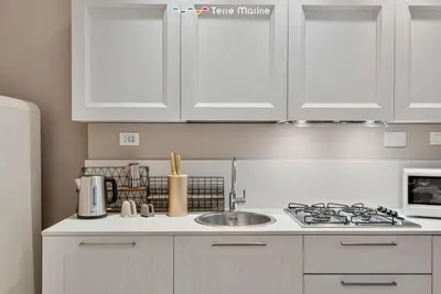 Cucina o angolo cottura di Suite del Golfo, Terremarine