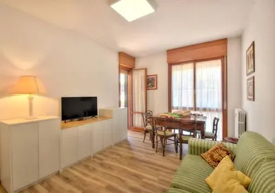 TV o dispositivi per l'intrattenimento presso Sanguineti Flexyrent apt AC