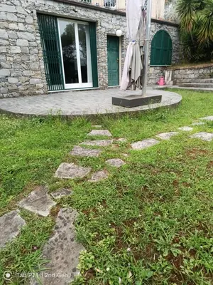 Giardino di Sanmartino tra mare e ulivi