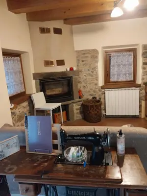 Area soggiorno di Agriturismo la vecchia cascina