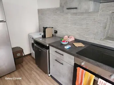 Cucina o angolo cottura di 3 cuori e una capanna