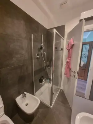 Bagno di Very nice flat via EmiliaSanPietro