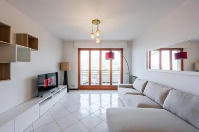 TV o dispositivi per l'intrattenimento presso Private Parking - Sea View - Terrace - AC