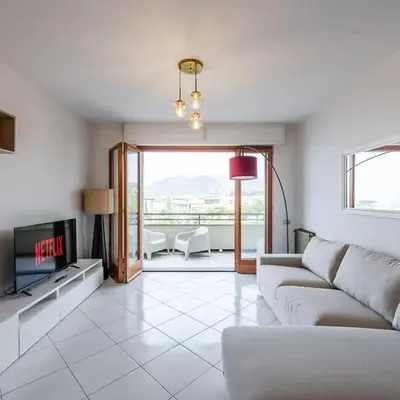 Private Parking - Sea View - Terrace - AC