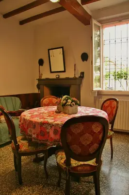 Area soggiorno di B&B La Bugia di Villa Tanzi