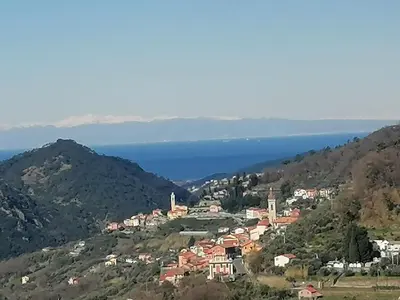 Paesaggio naturale nelle vicinanze della casa vacanze