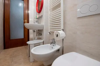 Bagno di 279B - Casa Maria Grazia, nel centro di Sestri, 10 minuti a piedi dalla Baia del Silenzio