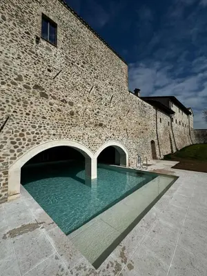 Piscina di Relais Corte Baruzzo o nelle vicinanze