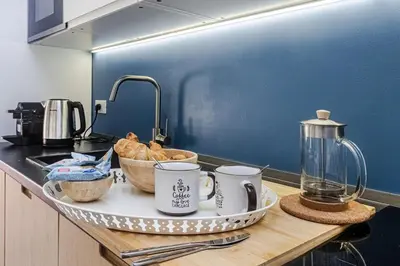 Set per la preparazione di tè e caffè presso La Casa nel Verde - Box auto e Wi-Fi