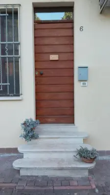 Facciata o entrata di Casa Manto