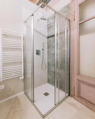 Bagno di Palazzo Isabella residenza storica in Borgo San Giacomo