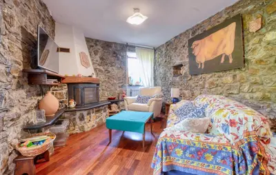 Letto o letti in una camera di 2 Bedroom Awesome Home In Moneglia