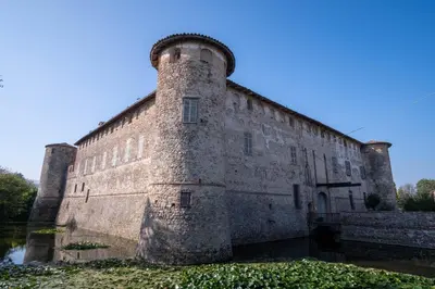 Planimetria di Castello di Lisignano - Storia Pace e Tradizione