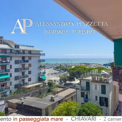 Casa Puni in passeggiata mare