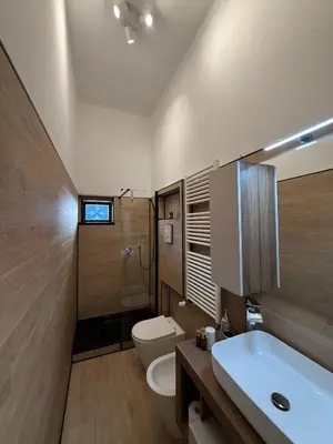 Bagno di 910 Apartment