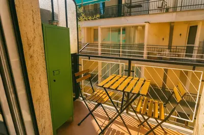 Balcone o terrazza di Xenia - 2rooms apt in Salita Sant'Agostino 15