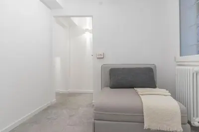 Area soggiorno di Golden's Suite nel cuore di Modena
