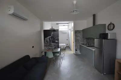 Cucina o angolo cottura di Appartamento Emilio- Migliarina Station