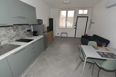 Cucina o angolo cottura di Appartamento Emilio- Migliarina Station