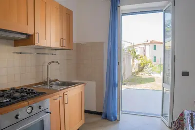 Cucina o angolo cottura di 047B - Casa Le Grigue, tra le Colline e il Mare di Sestri a 10 Minuti di auto dal Mare