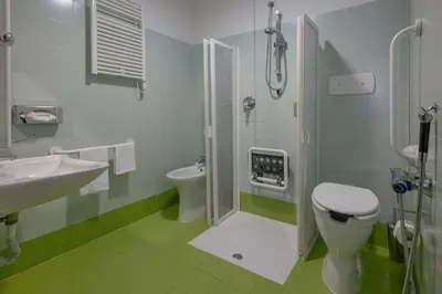 Bagno di Romeo e Giulietta Residenze check-in presso Hotel Toscanini