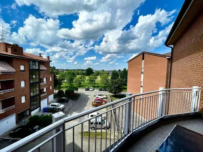 Balcone o terrazza di Soliera 105 - Appartamento su due livelli in zona tranquilla