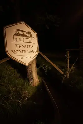 Certificato, attestato, insegna o altro documento esposto da Tenuta Monte Bago