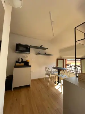 Cucina o angolo cottura di Monolocale in centro Modena Pomposa Hideaway