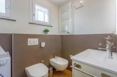 Bagno di Corso Adriano 13 - I Portici
