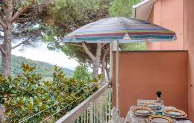 Giardino di 1 Bedroom Awesome Apartment In San Saturnino